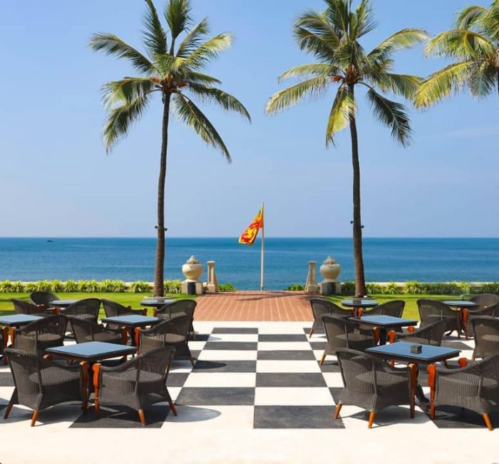 best-boutique-hotels-colombo-sri-lanka-galle-face-hotel-bar